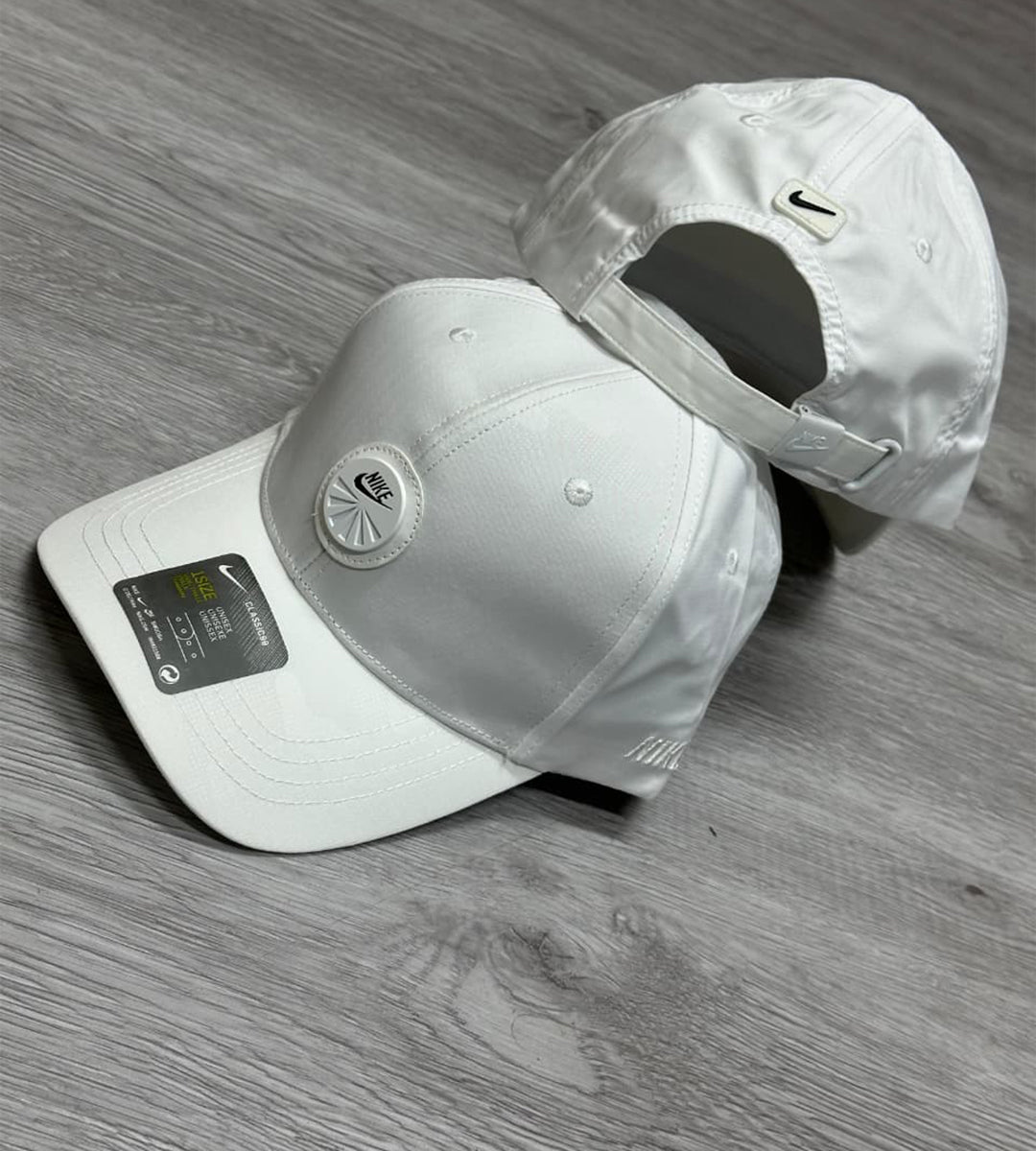 Gorras Edition Nike Blanca 15