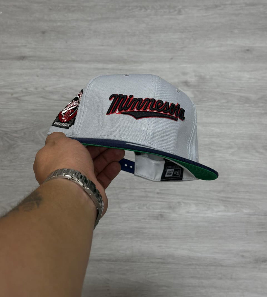 Gorras Minnesota Gris 88